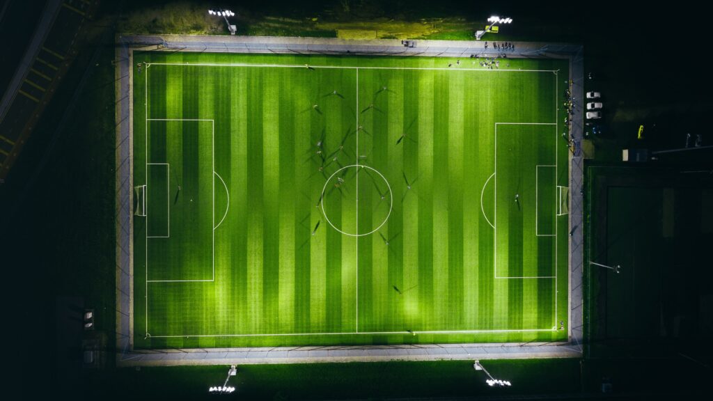 上から眺めたサッカーフィールド