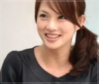笑顔の臼田あさ美さん