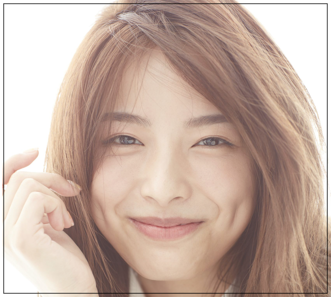 微笑む西村美柚さん