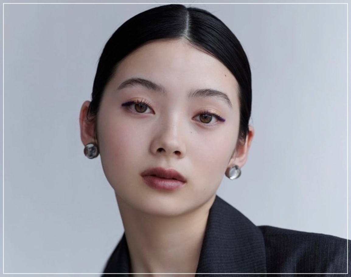 黒髪でピアスを付けた南琴奈さん