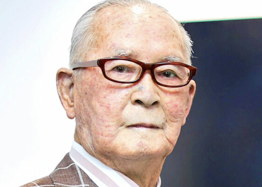 メガネを掛けた長嶋茂雄さん