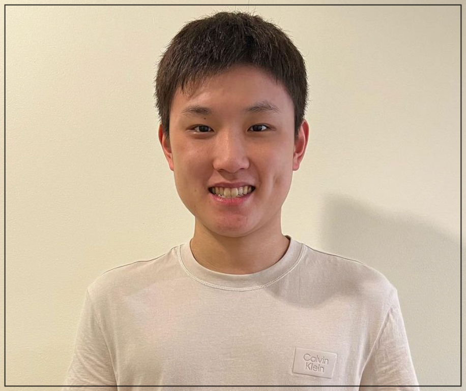 笑顔の張本智和選手